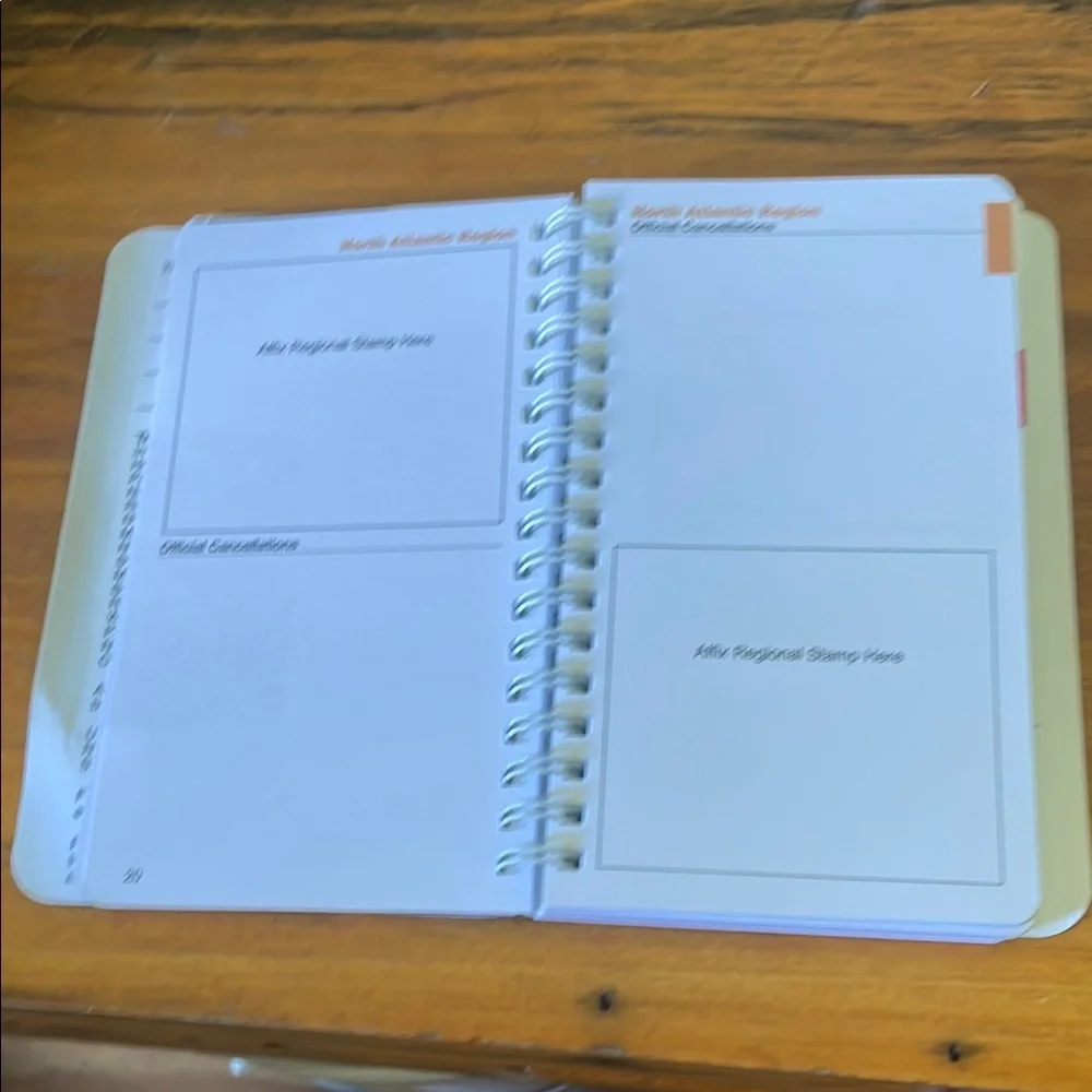 🎉NWT! Blue and Yellow National Parks Passport Book